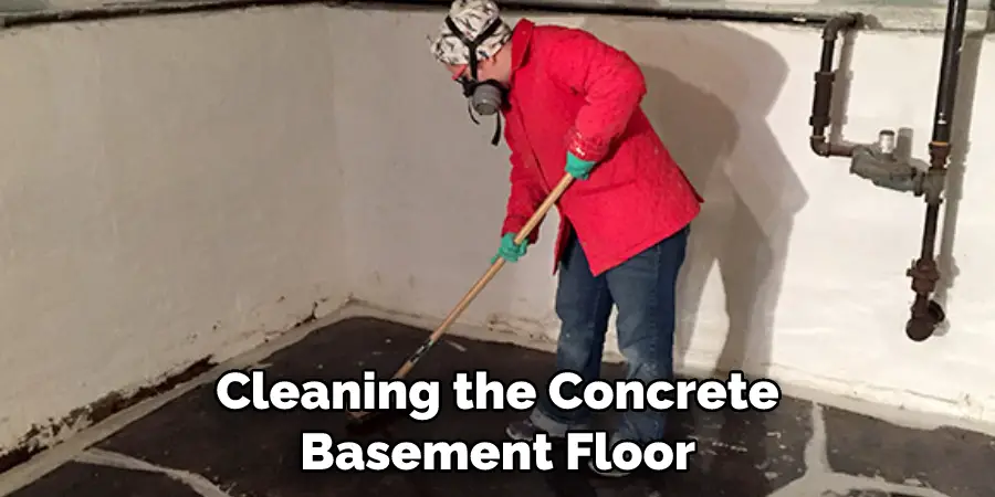 Cleaning the Concrete Basement Floor